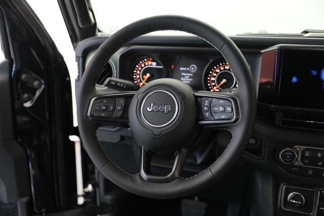 new 2026 Jeep Gladiator car, priced at $55,190