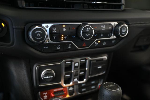 new 2026 Jeep Gladiator car, priced at $62,139