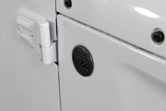 new 2026 Jeep Wrangler car, priced at $43,116