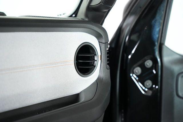 new 2026 Jeep Gladiator car, priced at $38,178