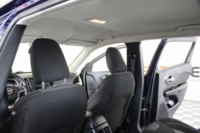 used 2015 Jeep Cherokee car, priced at $8,689