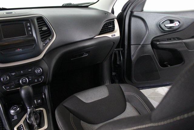 used 2015 Jeep Cherokee car, priced at $8,689