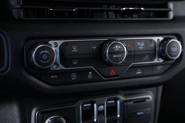 new 2026 Jeep Wrangler car, priced at $40,092