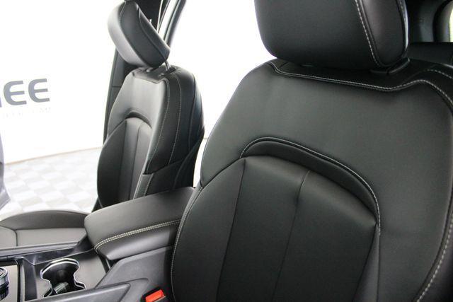 new 2026 Jeep Grand Cherokee car, priced at $46,402