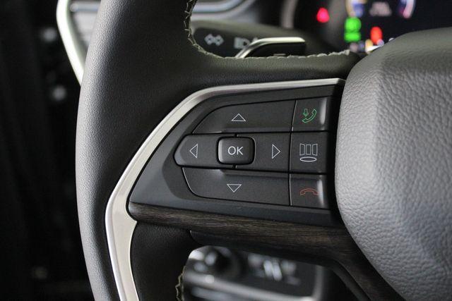 new 2026 Jeep Grand Cherokee car, priced at $46,402