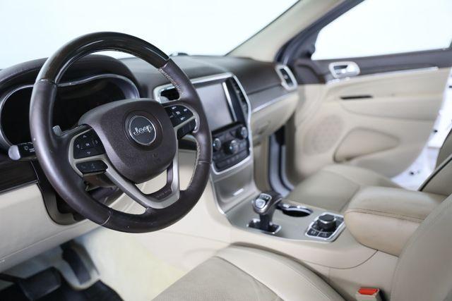 used 2015 Jeep Grand Cherokee car, priced at $17,390