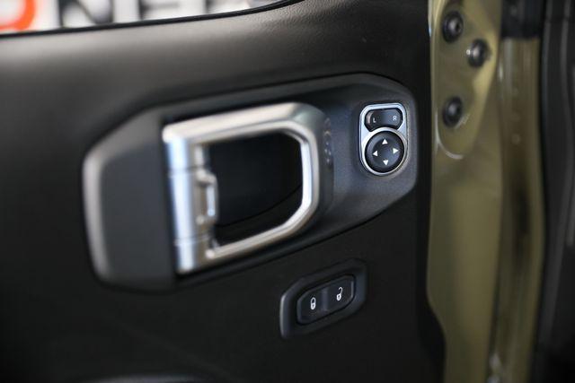 new 2026 Jeep Gladiator car, priced at $52,024