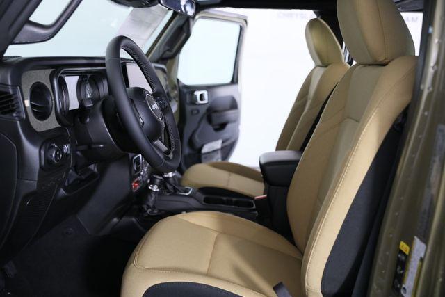 new 2026 Jeep Gladiator car, priced at $52,024