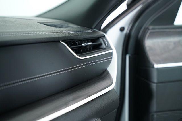 new 2025 Jeep Grand Cherokee L car, priced at $45,204