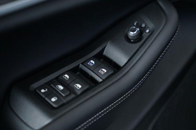 new 2025 Jeep Grand Cherokee L car, priced at $45,204