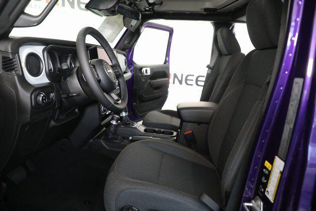 new 2026 Jeep Gladiator car, priced at $48,355