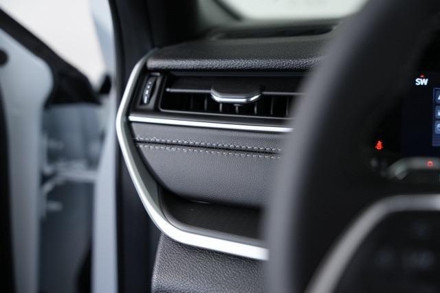 new 2025 Jeep Grand Cherokee car, priced at $41,058