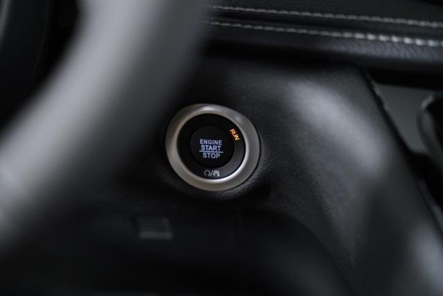 new 2025 Chrysler Pacifica car, priced at $39,092