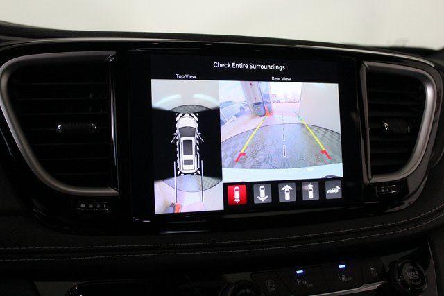 new 2026 Chrysler Pacifica car, priced at $44,356