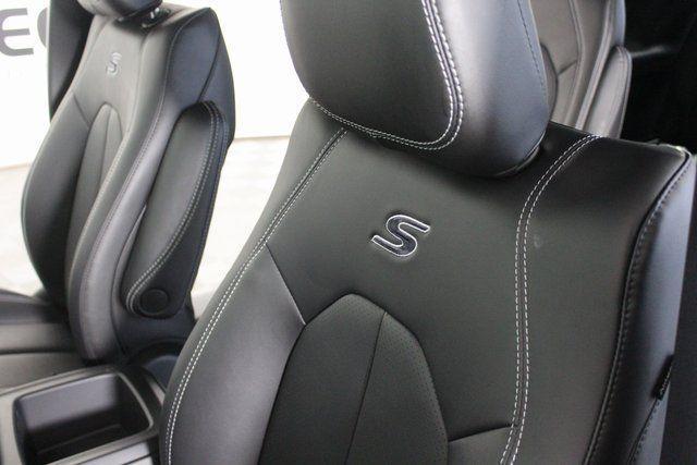 new 2026 Chrysler Pacifica car, priced at $44,356