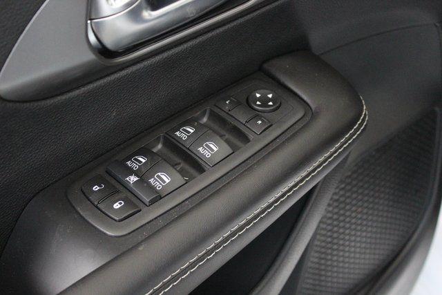 new 2026 Chrysler Pacifica car, priced at $44,356