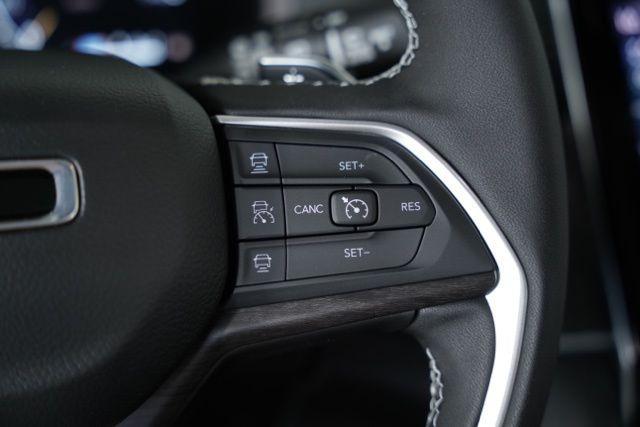 new 2025 Jeep Grand Cherokee L car, priced at $46,703