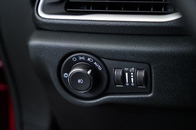 new 2026 Chrysler Pacifica car, priced at $38,310