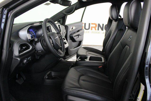 new 2026 Chrysler Pacifica car, priced at $43,256