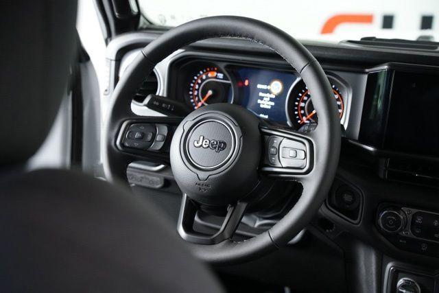 new 2026 Jeep Wrangler car, priced at $45,258