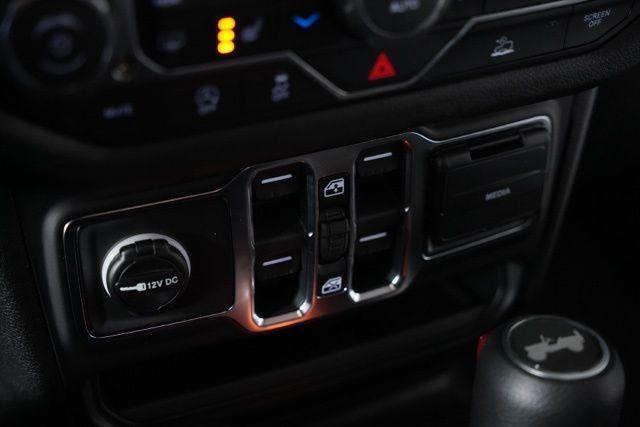 new 2026 Jeep Wrangler car, priced at $45,258