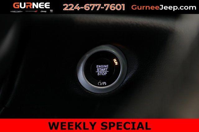 used 2025 Chrysler Pacifica car, priced at $31,000