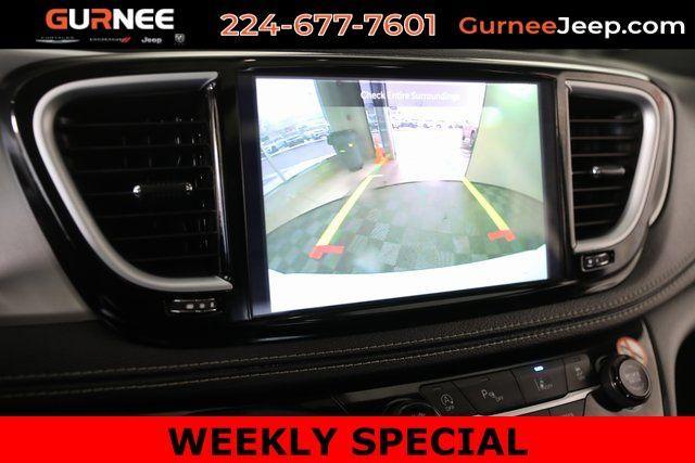 used 2025 Chrysler Pacifica car, priced at $31,000