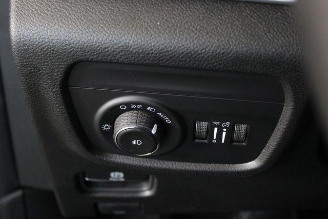 new 2026 Jeep Grand Cherokee car, priced at $46,402