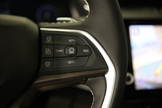 new 2026 Jeep Grand Cherokee car, priced at $44,075