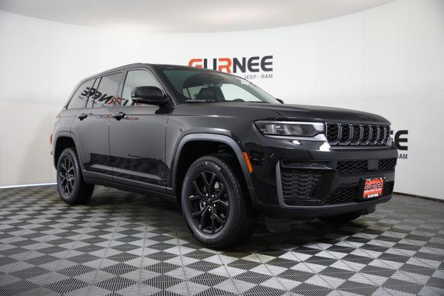 new 2026 Jeep Grand Cherokee car, priced at $44,075