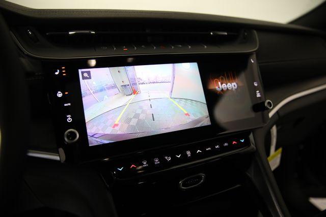 new 2026 Jeep Grand Cherokee car, priced at $44,075