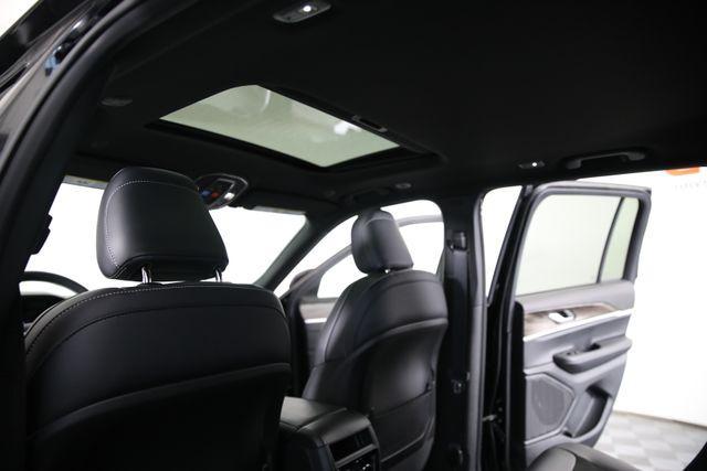 new 2026 Jeep Grand Cherokee car, priced at $44,075