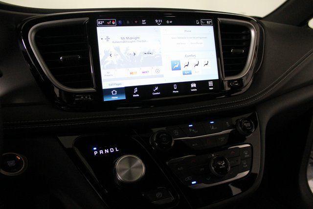 new 2026 Chrysler Pacifica car, priced at $43,256