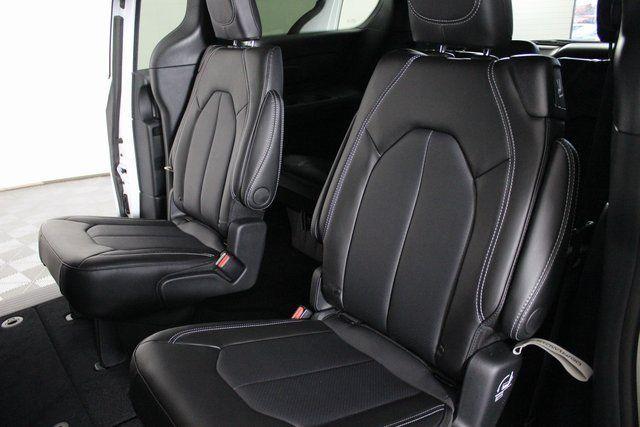 new 2026 Chrysler Pacifica car, priced at $43,256