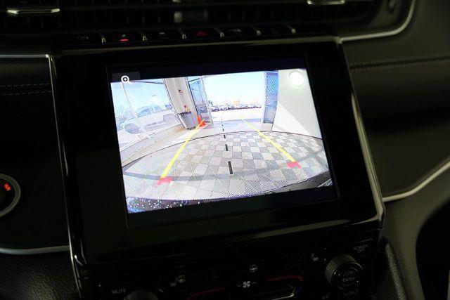 new 2025 Jeep Grand Cherokee car, priced at $40,954