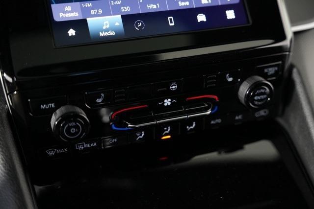 new 2025 Jeep Grand Cherokee car, priced at $41,054