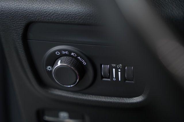 new 2025 Jeep Grand Cherokee L car, priced at $42,734