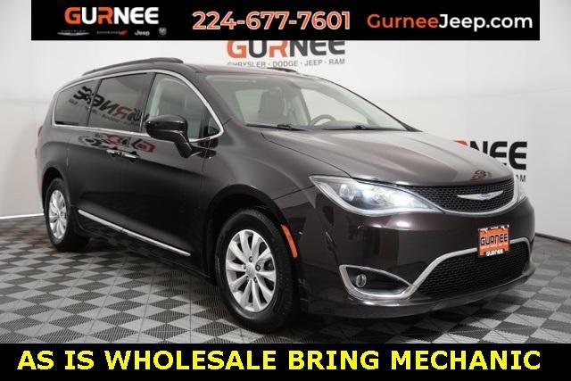 used 2017 Chrysler Pacifica car, priced at $12,501