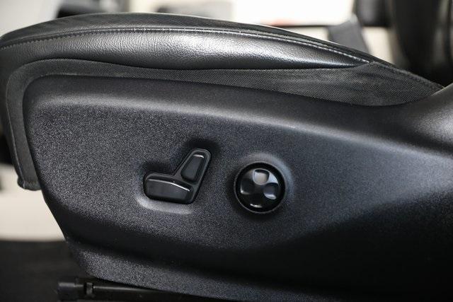 used 2017 Chrysler Pacifica car, priced at $12,501