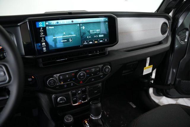 new 2026 Jeep Gladiator car, priced at $48,205