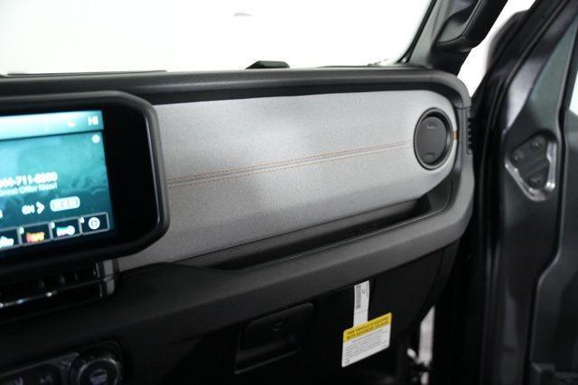 new 2026 Jeep Gladiator car, priced at $48,205