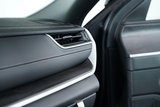 new 2025 Jeep Grand Cherokee L car, priced at $47,593