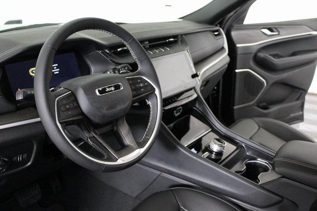 new 2026 Jeep Grand Cherokee car, priced at $46,041