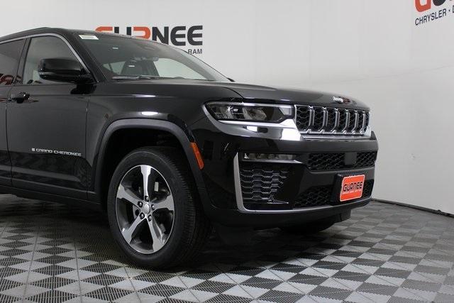 new 2026 Jeep Grand Cherokee car, priced at $46,041