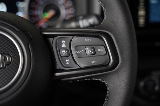 new 2025 Jeep Gladiator car, priced at $54,454