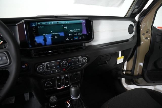 new 2026 Jeep Gladiator car, priced at $49,805