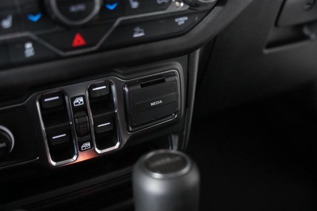 new 2026 Jeep Gladiator car, priced at $49,805