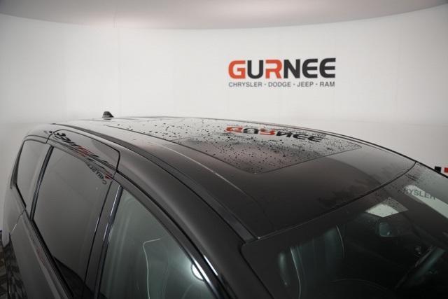 used 2023 Chrysler Pacifica Hybrid car, priced at $29,999