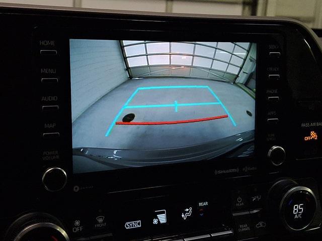 used 2022 Toyota Highlander car, priced at $32,000