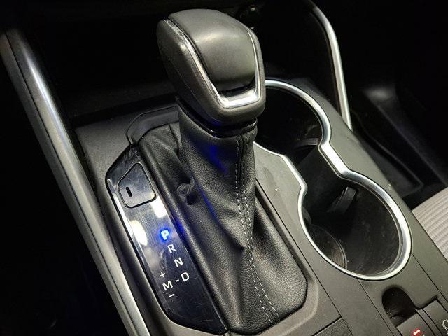 used 2022 Toyota Highlander car, priced at $32,000
